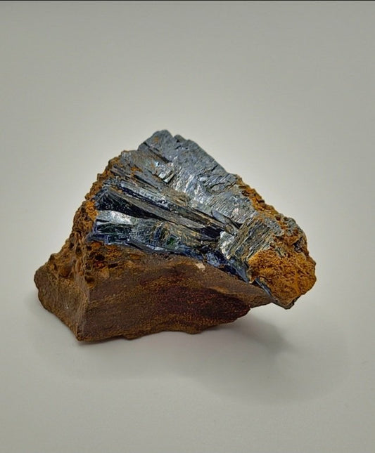 Vivianite - C