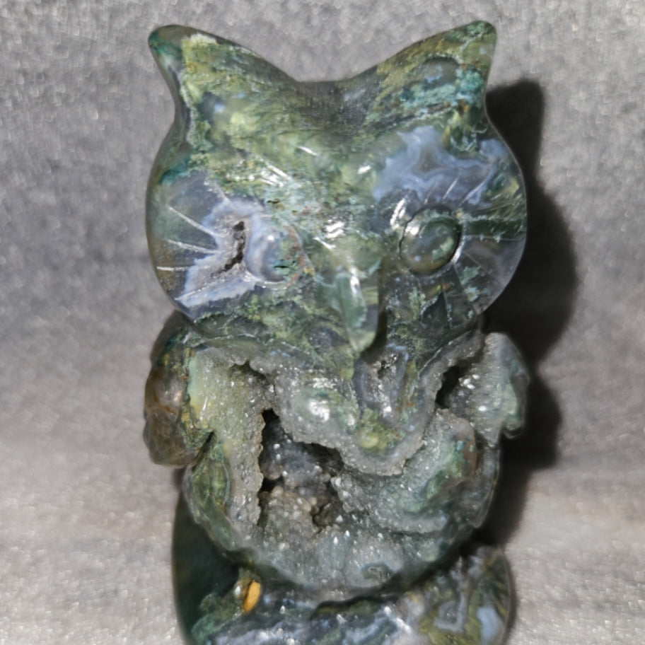 Moss agate Owl